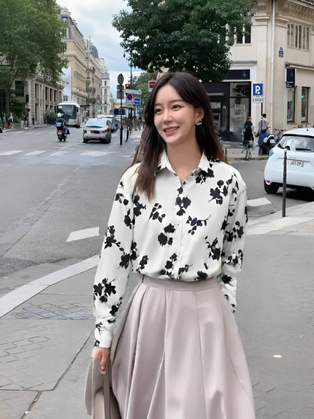     			PLUS PARADISE Women Printed Satin Shirt ( White )