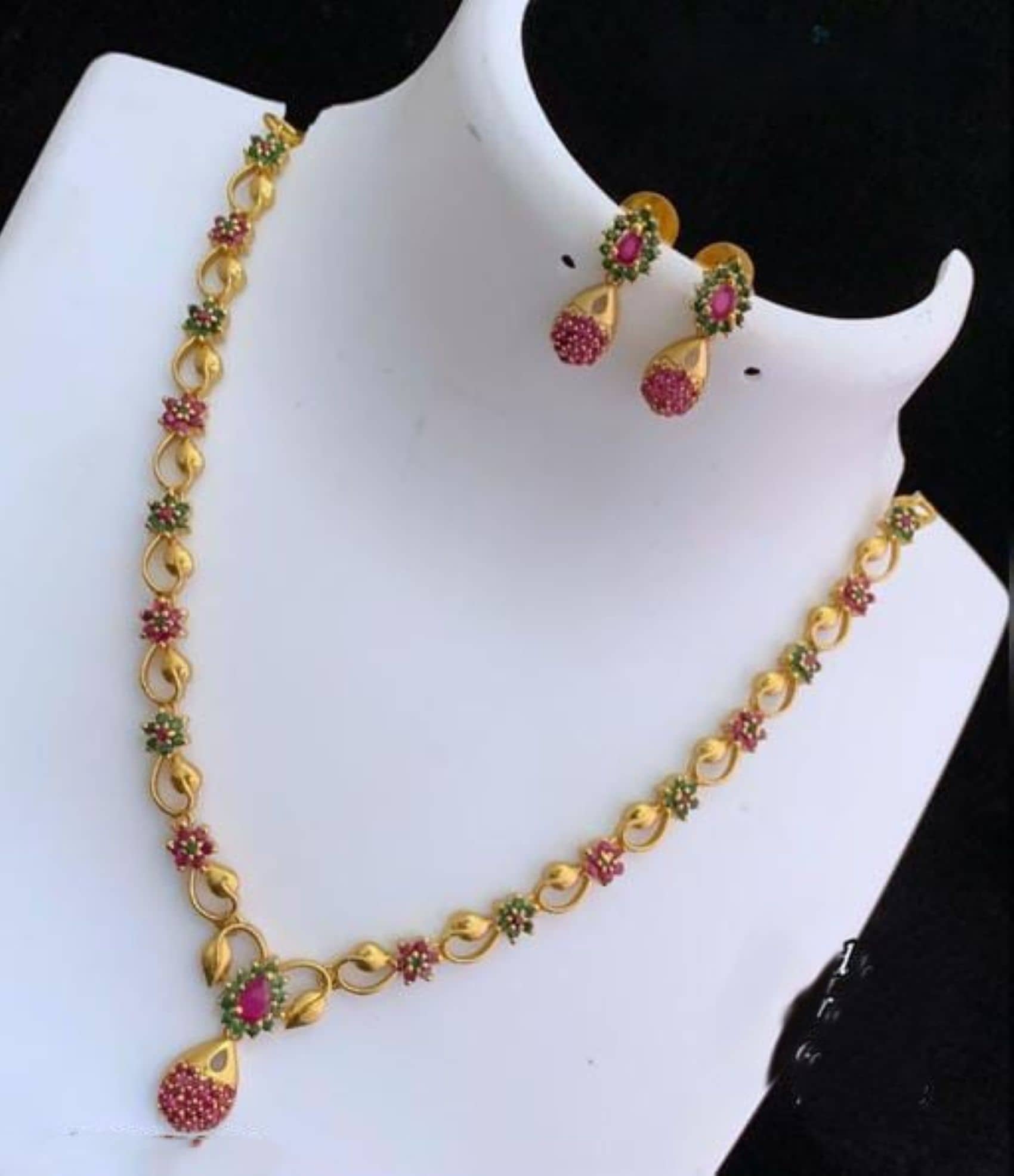 Pamadhya Multicolor Brass Necklace Set ( Pack of 1 )