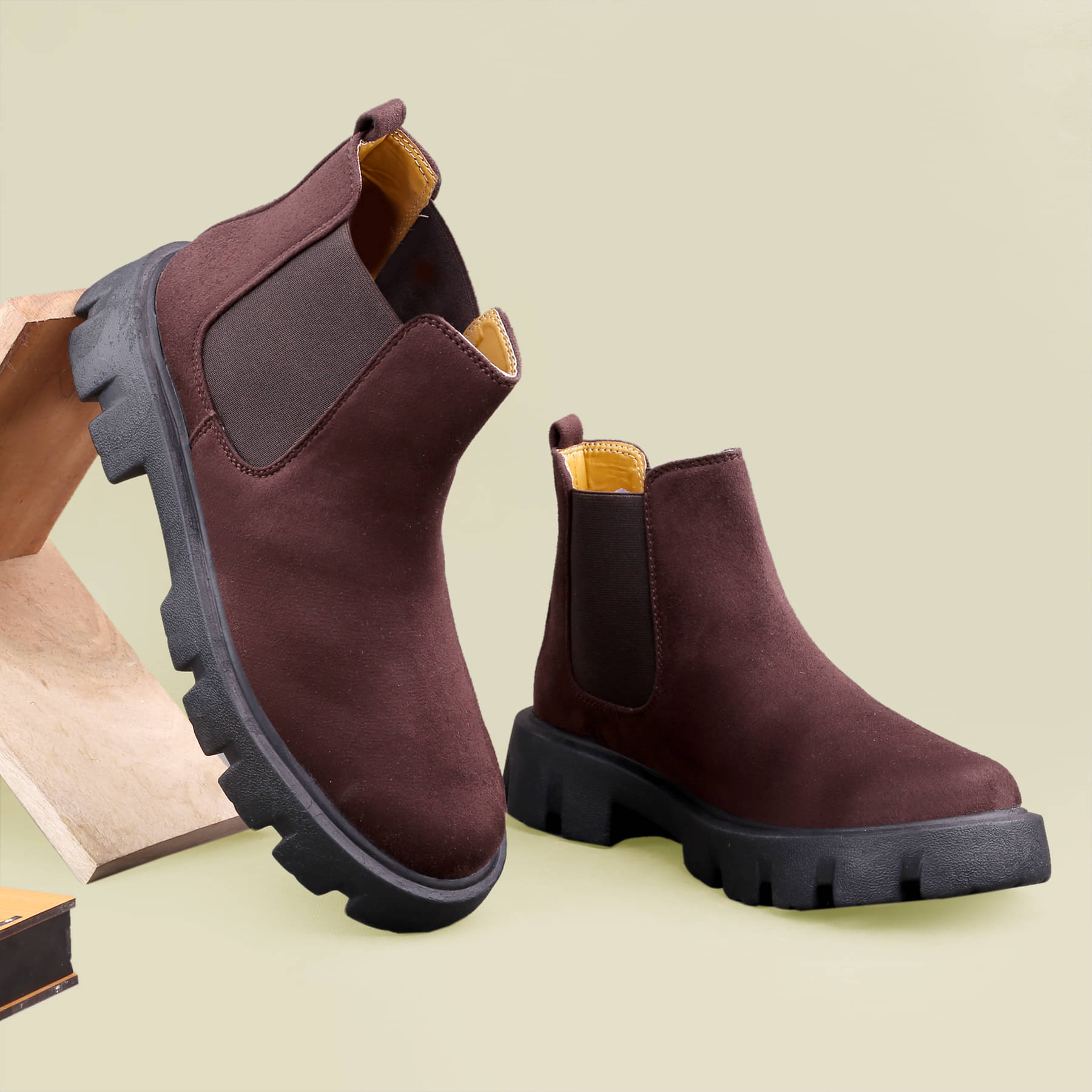     			BXXY Brown Men's Chelsea Boots