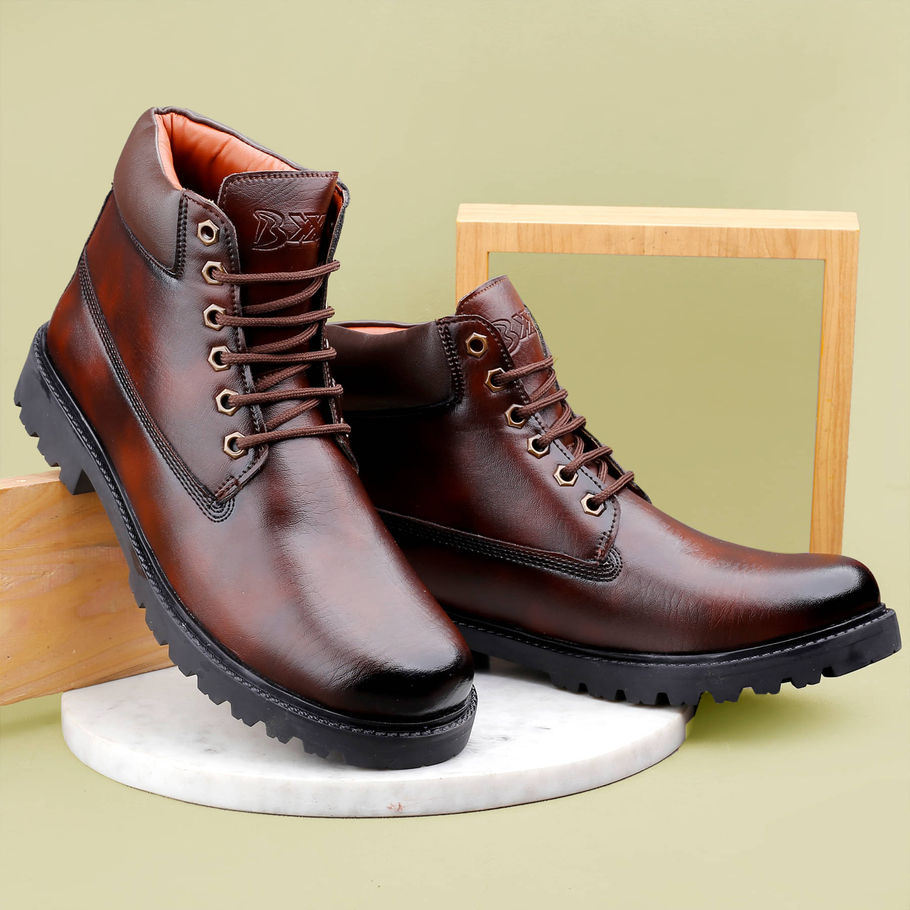     			BXXY Brown Men's Formal Boots