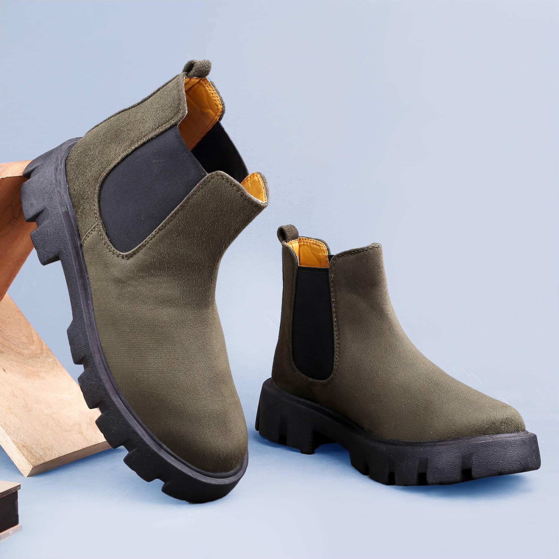     			BXXY Green Men's Chelsea Boots