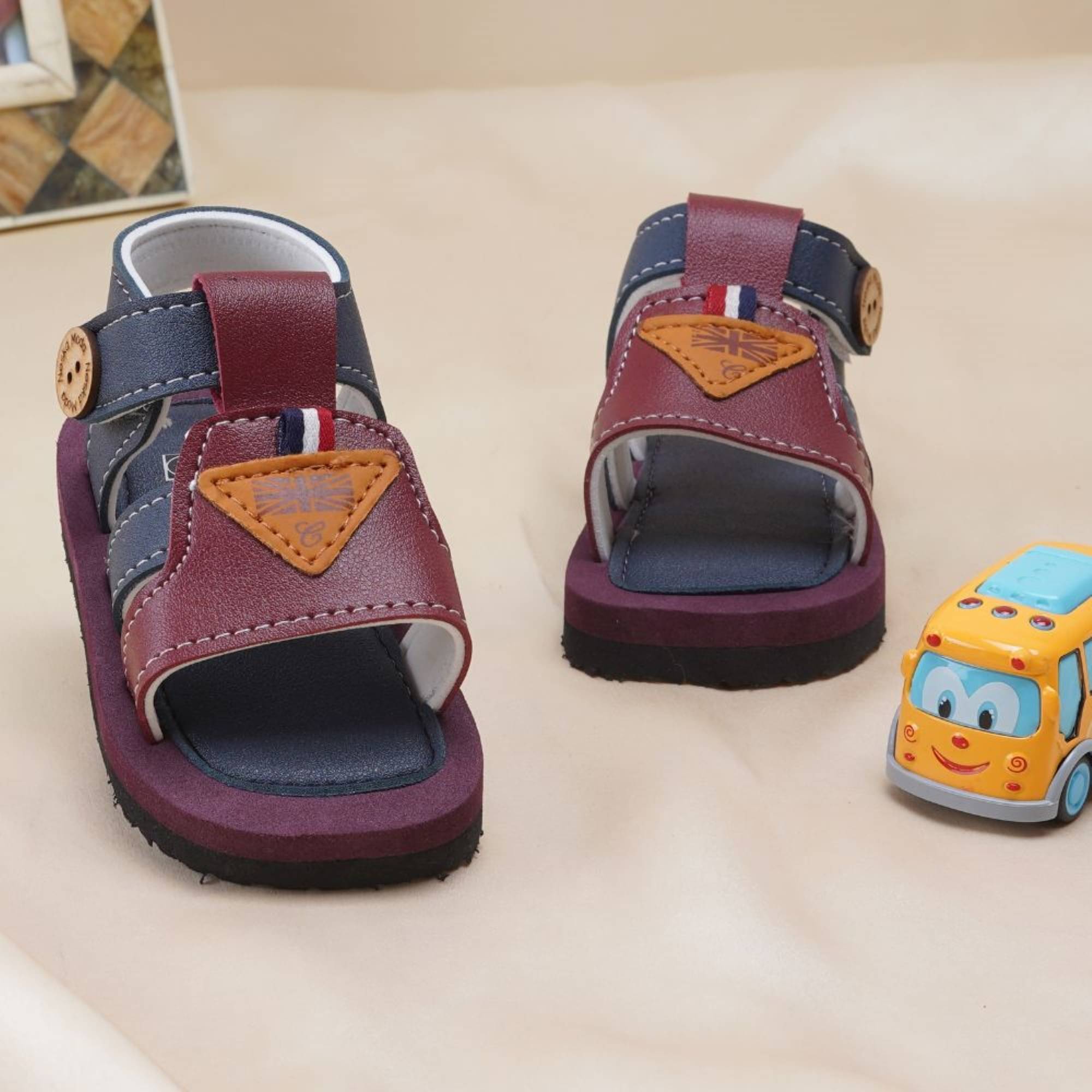     			Neska Moda Kids Velcro Sandals For Baby Girls & Boys For 12 To 15 Months- PU Upper & Eva Sole -BT4094