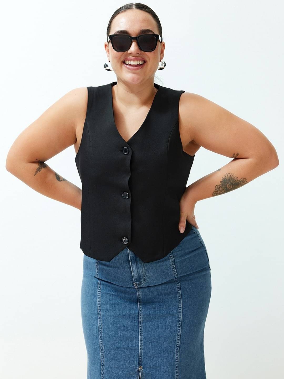     			PLUS PARADISE Cotton Women's Waistcoats - Black ( Single )
