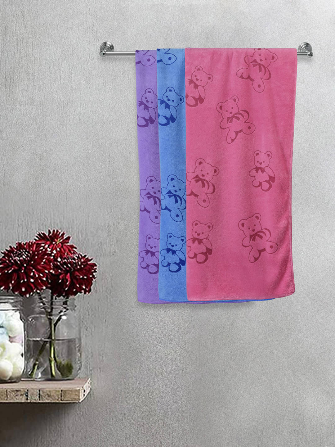     			FABINALIV Set of 3 Multi Cotton Bath Towels