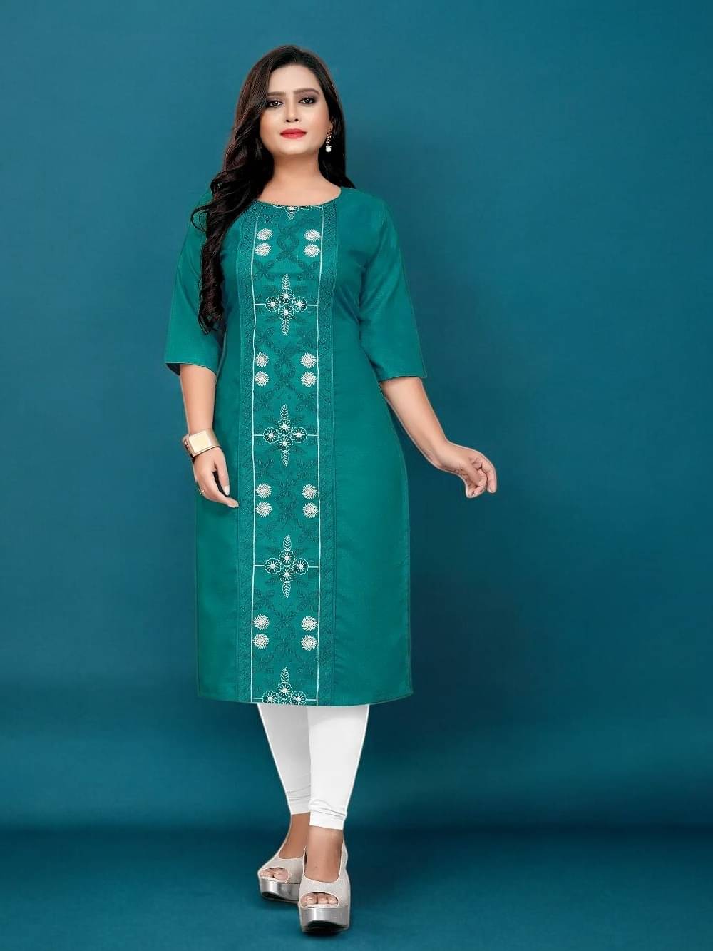     			vinchic Pack of 1 Cotton Embroidered Anarkali Women's Kurti - ( Multicolor )