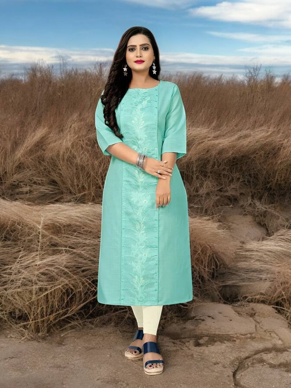     			vinchic Pack of 1 Cotton Embroidered Anarkali Women's Kurti - ( Multicolor )