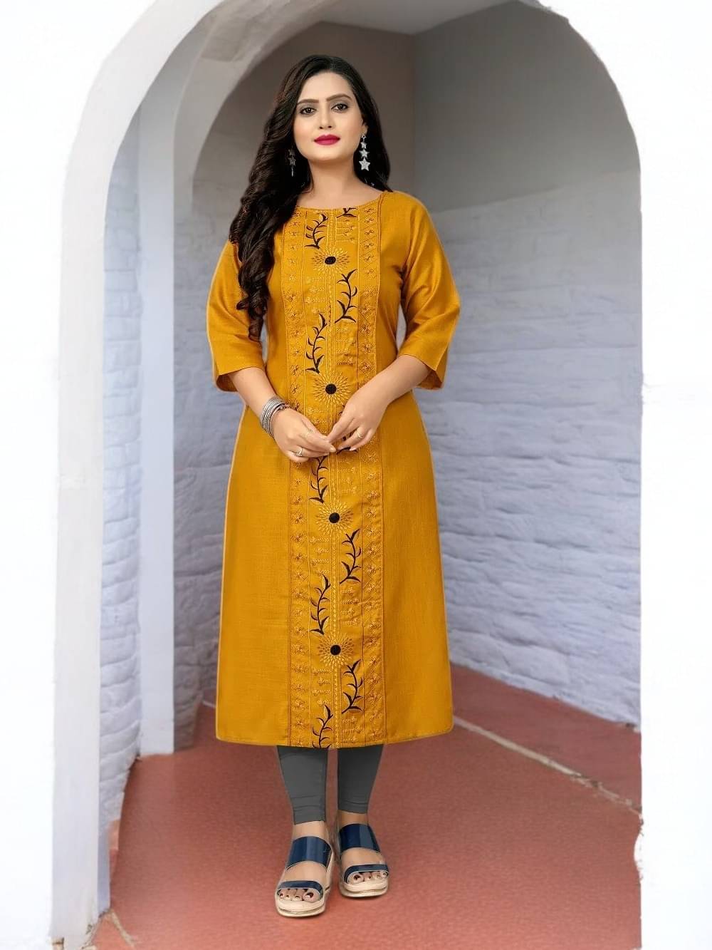     			vinchic Pack of 1 Cotton Embroidered Anarkali Women's Kurti - ( Multicolor )