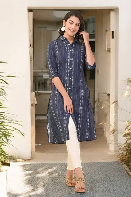     			vinchic Pack of 1 Cotton Embroidered Anarkali Women's Kurti - ( Multicolor )