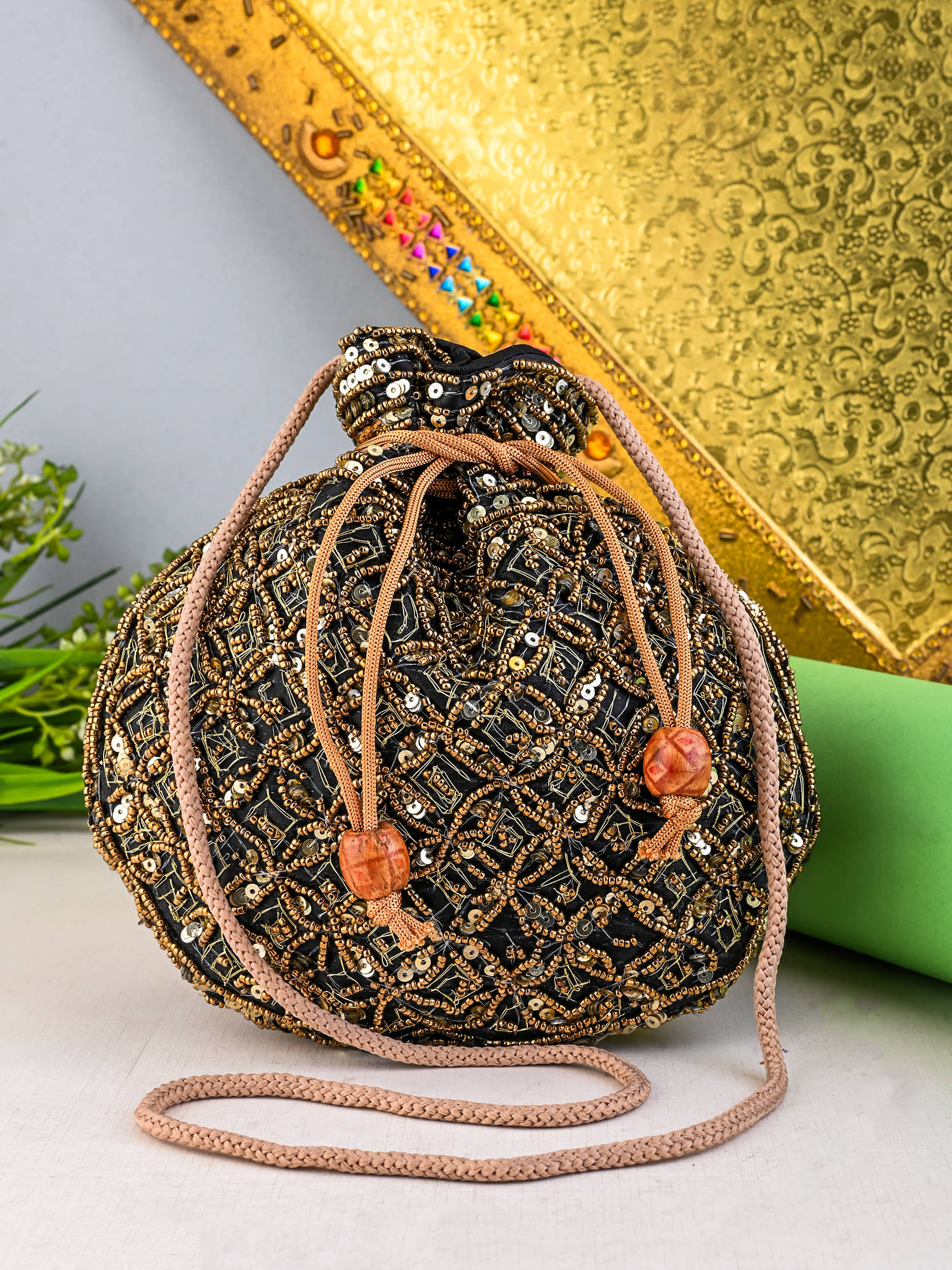     			Anjaneya Creations Handheld Bag Fabric Set of 1 ( Black )