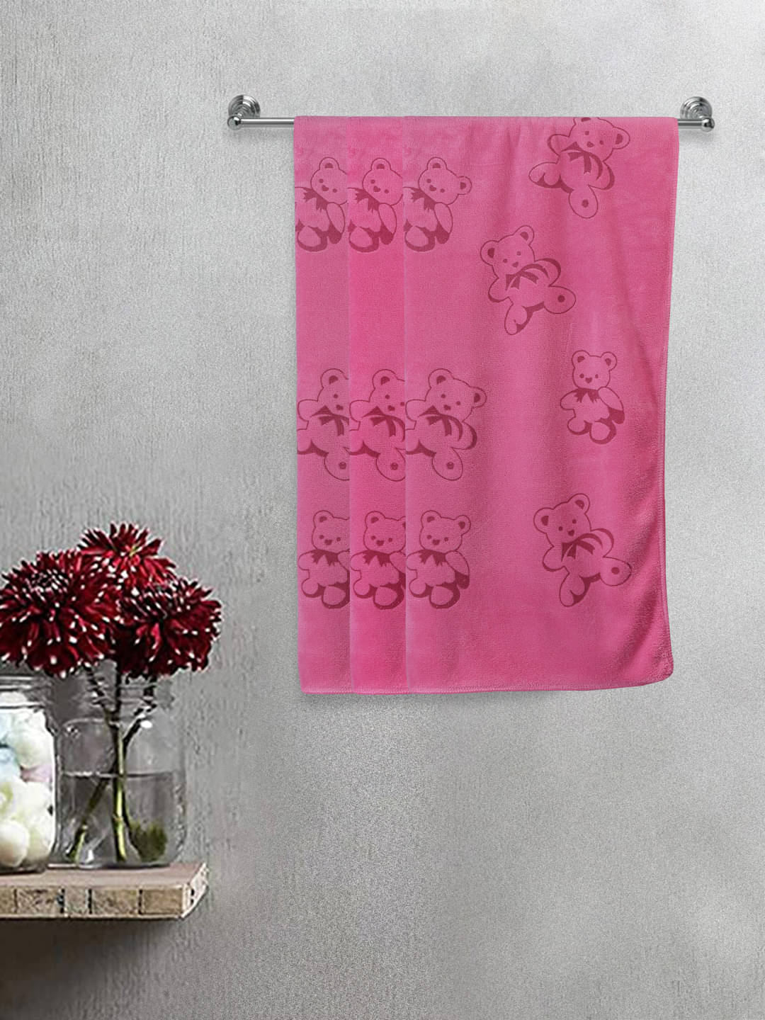     			FABINALIV Set of 3 Pink Cotton Bath Towels