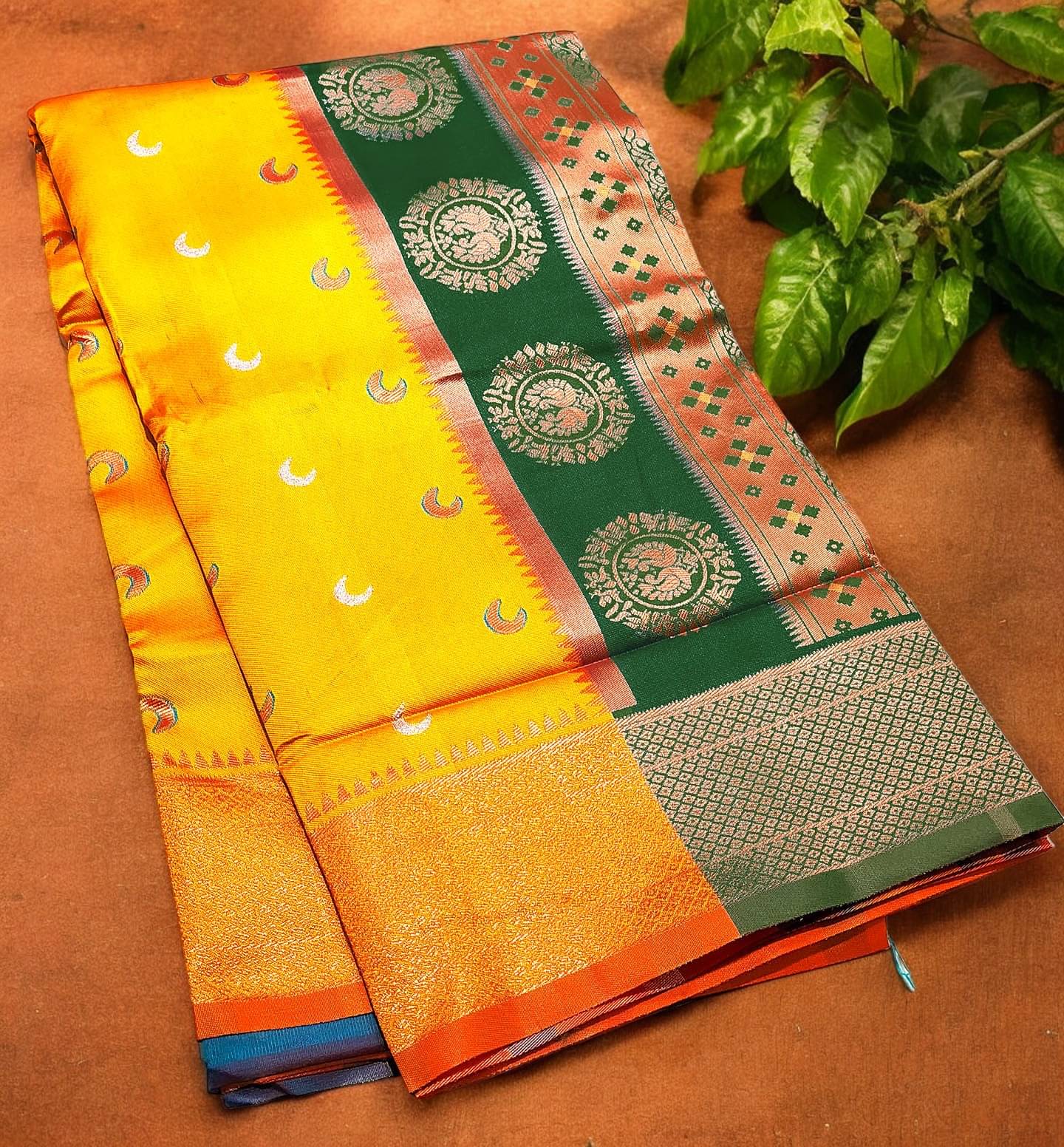 Mysstre Art Silk Embellished Saree With Unstitched Blouse Piece ( Orange ) Mysstre Art Silk Embellished Saree With Unstitched Blouse Piece ( Orange )