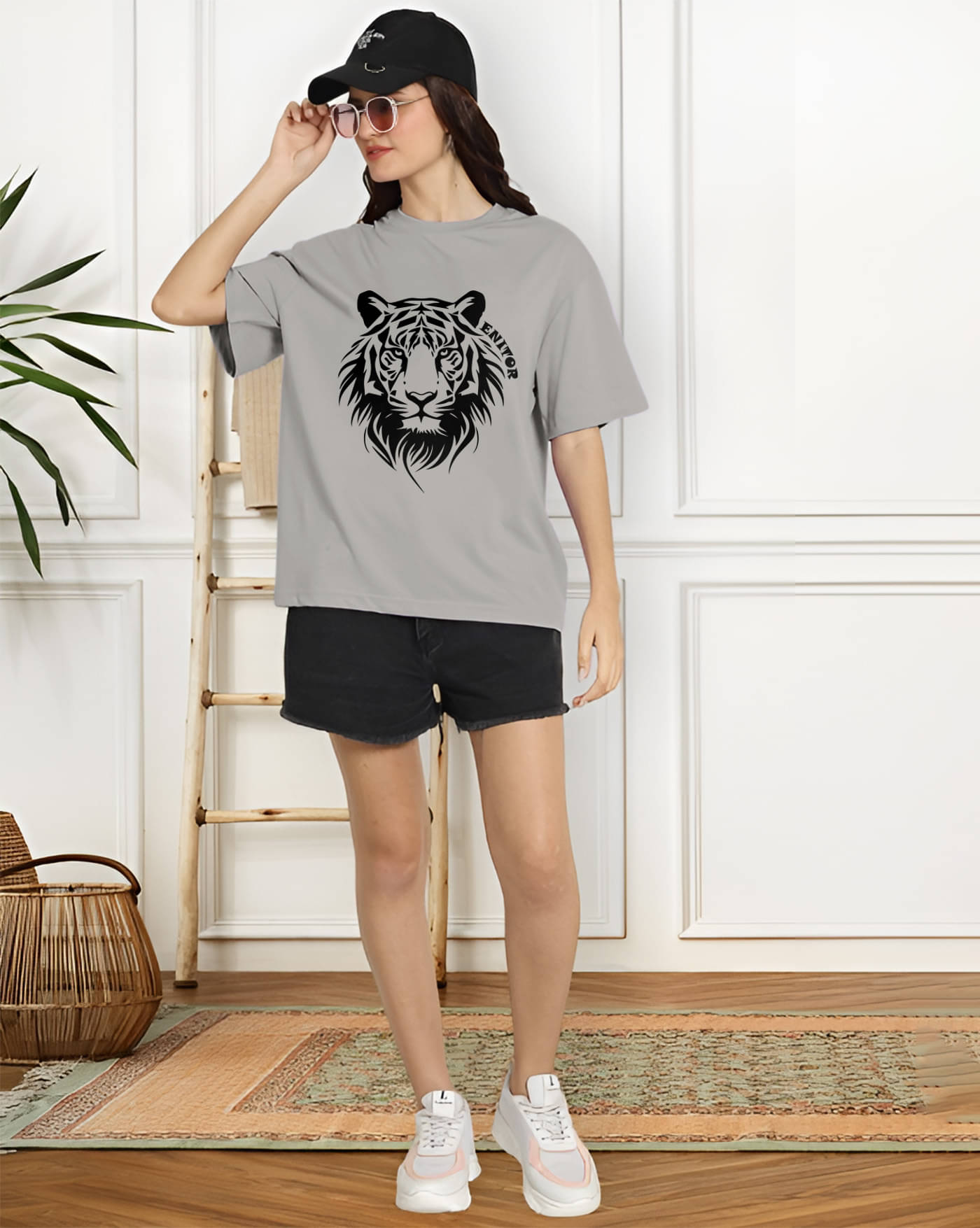 ENITOR Women Cotton Printed Oversized Fit Round Neck T-Shirt ( Grey ) ENITOR Women Cotton Printed Oversized Fit Round Neck T-Shirt ( Grey )