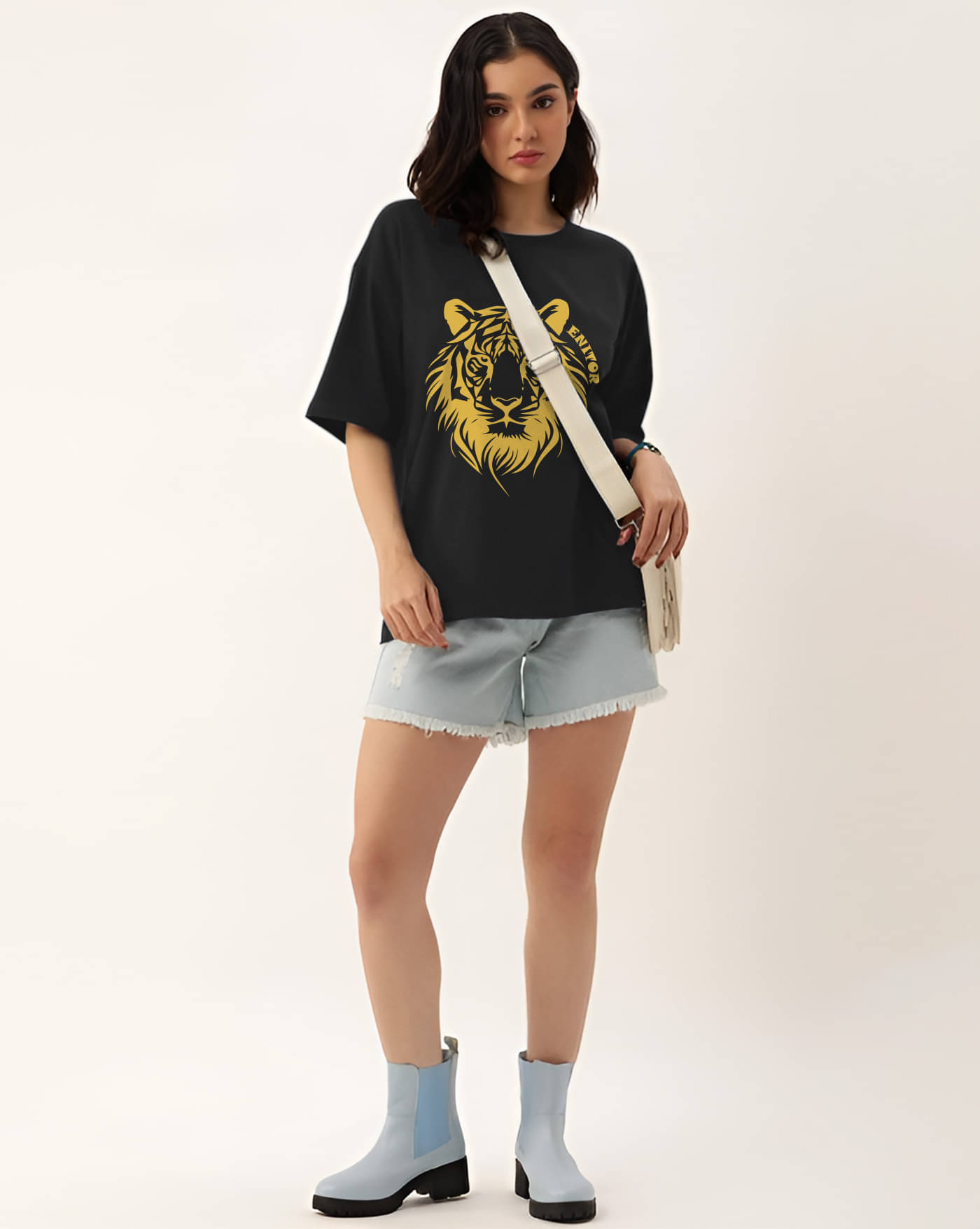 ENITOR Women Cotton Printed Oversized Fit Round Neck T-Shirt ( Black ) ENITOR Women Cotton Printed Oversized Fit Round Neck T-Shirt ( Black )