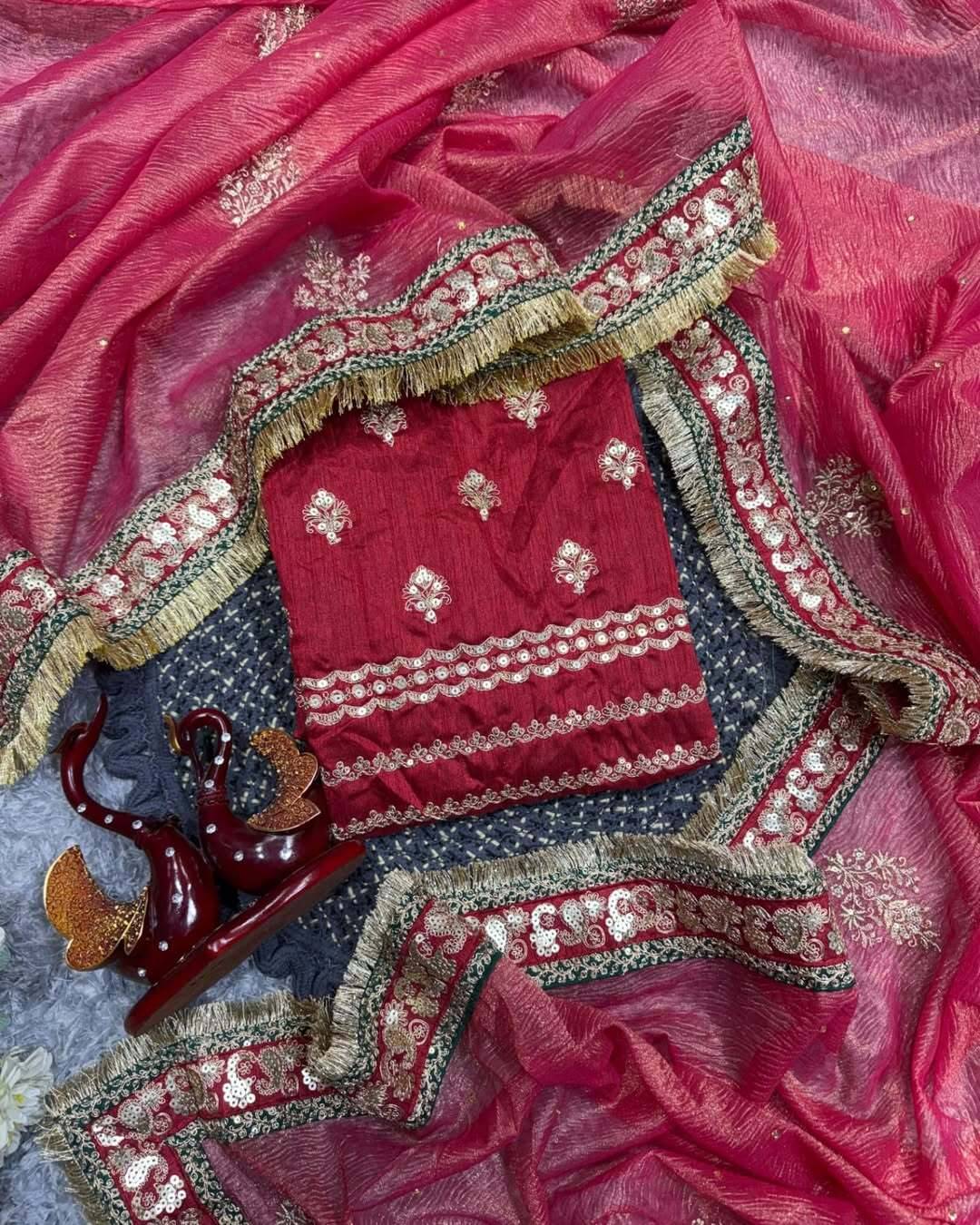 JULEE Net Embellished Saree With Unstitched Blouse Piece ( Red ) JULEE Net Embellished Saree With Unstitched Blouse Piece ( Red )