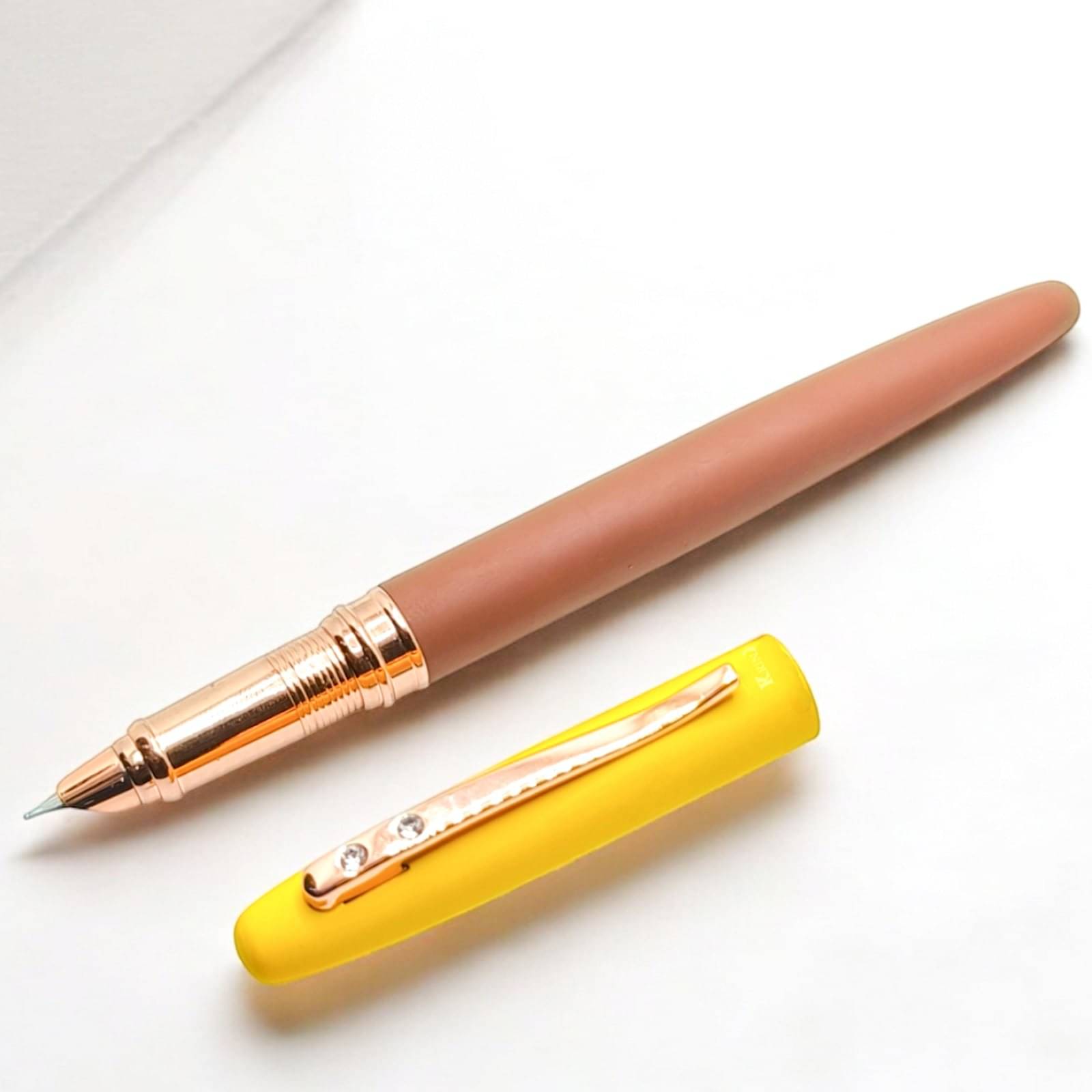     			Krink Multicolor Extra Fine Line Fountain Pen ( Pack of 1 )