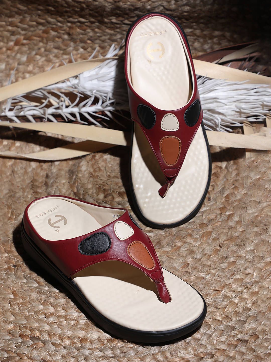     			Liberty Maroon Women's Thong Flip Flop