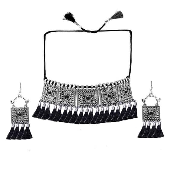     			Opus Gems Black Alloy Necklace Set ( Pack of 1 )