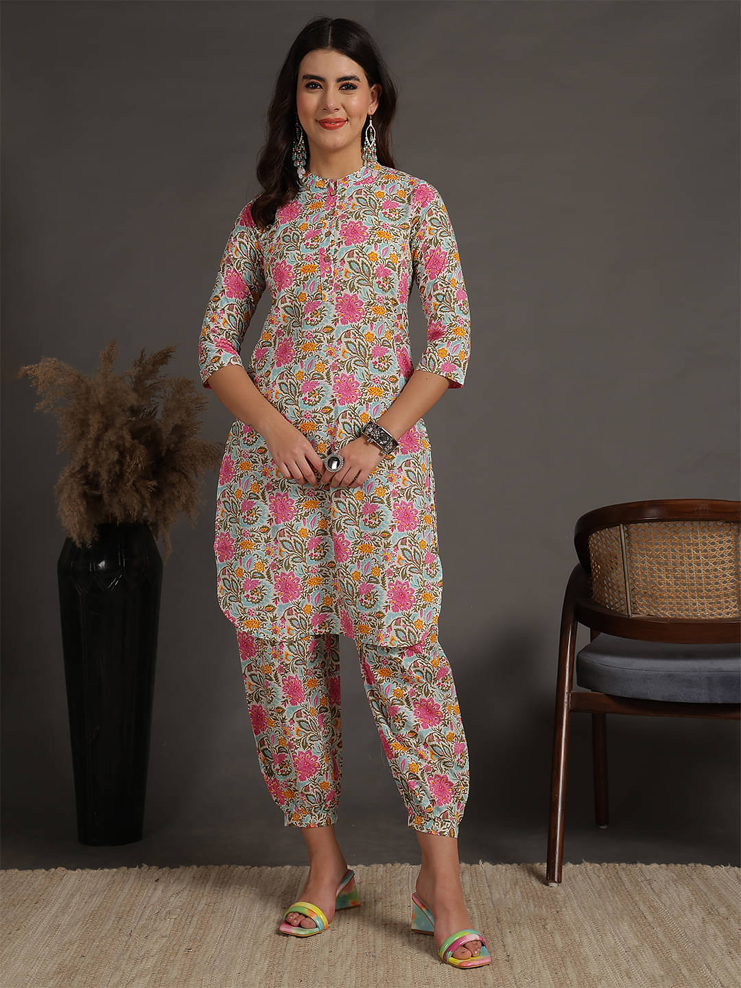     			Antaran Women Cotton Printed Straight Kurti With Salwar ( Blue )