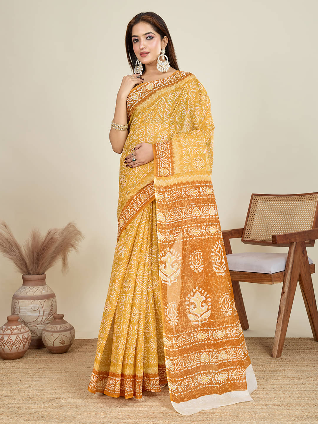     			SHANVIKA Cotton Printed Saree Without Blouse Piece ( Yellow )