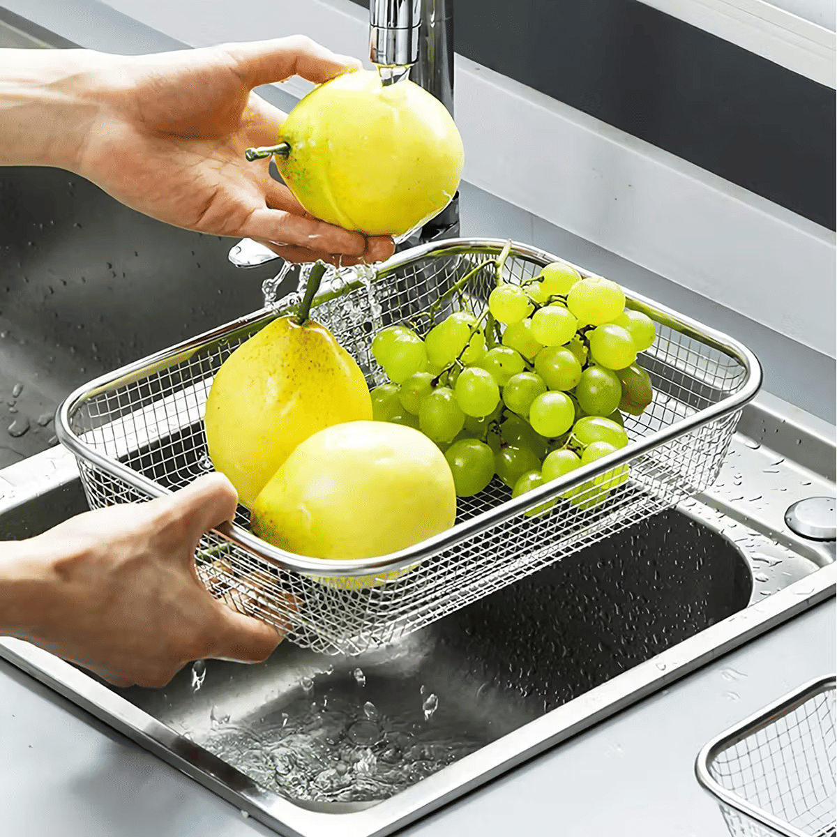 sakimo Stainless Steel Dish Drainers Basket