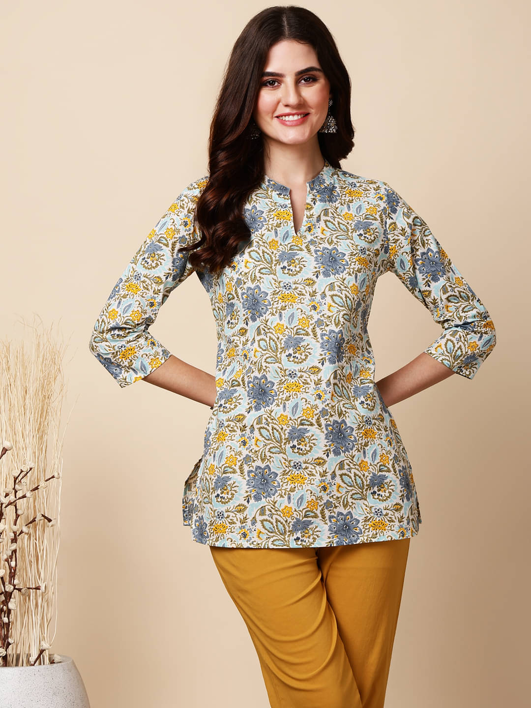 Antaran Women's Cotton Tunic ( Light Blue ) Antaran Women's Cotton Tunic ( Light Blue )