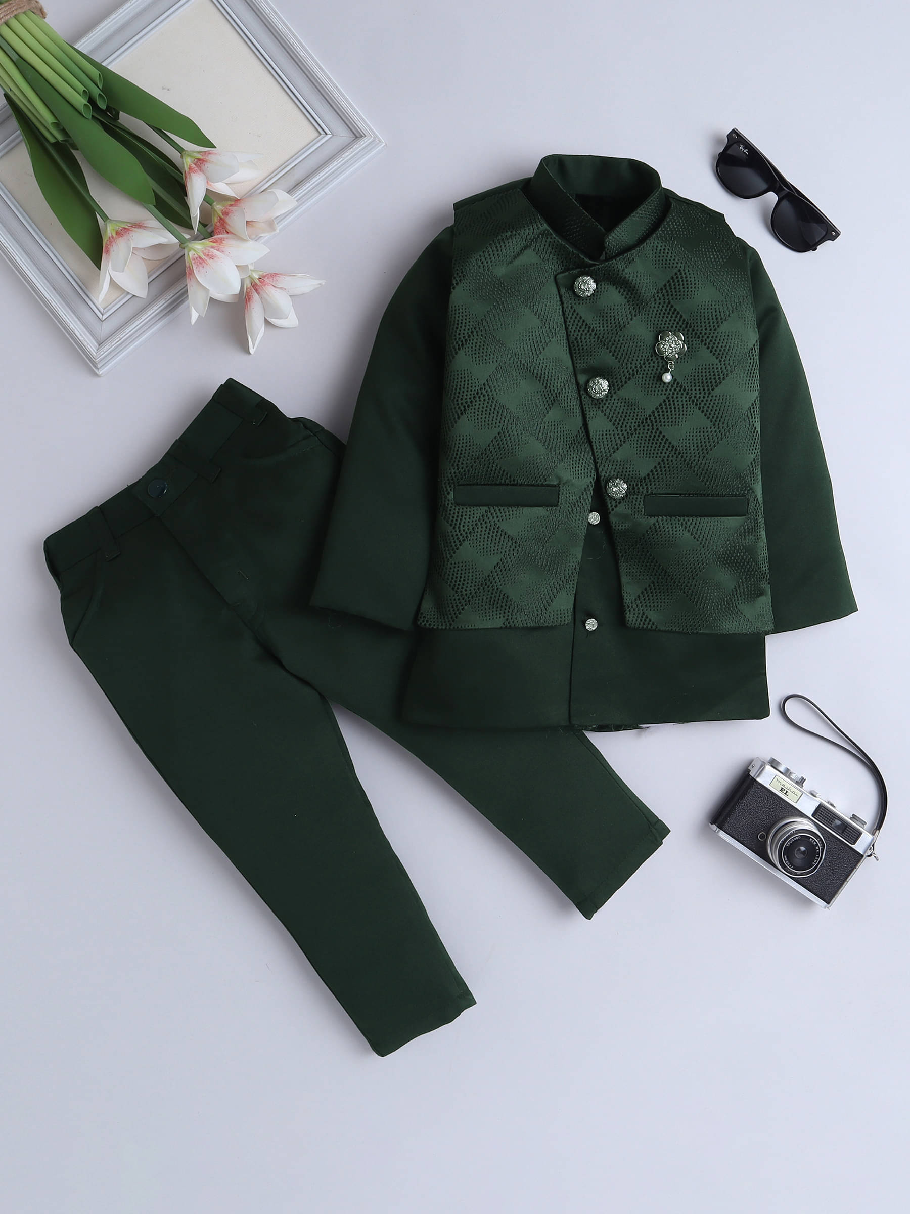     			Fourfolds Boys Polyester Suit ( Pack of 1 , Green )