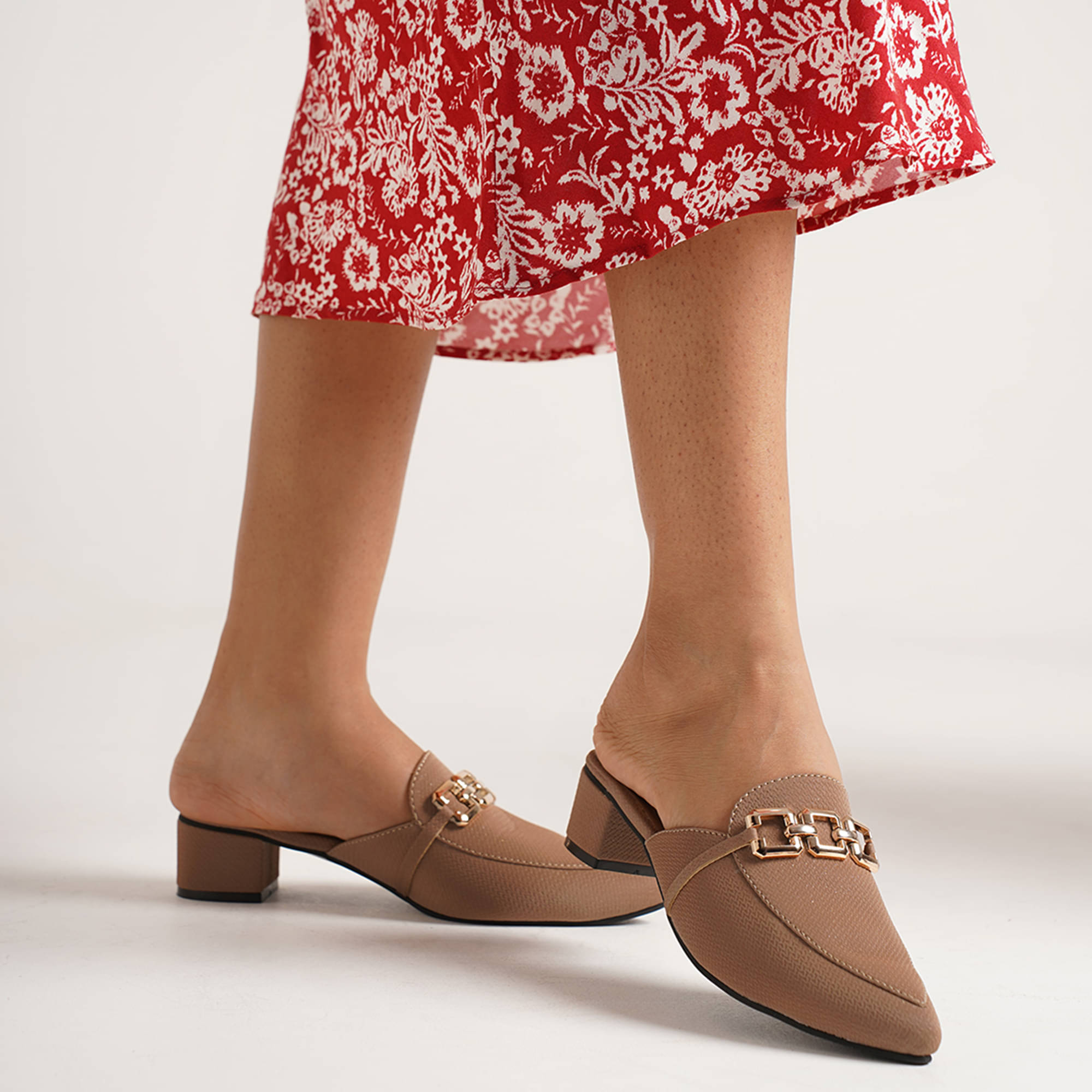 JM Looks Brown Women's Mules Heels JM Looks Brown Women's Mules Heels