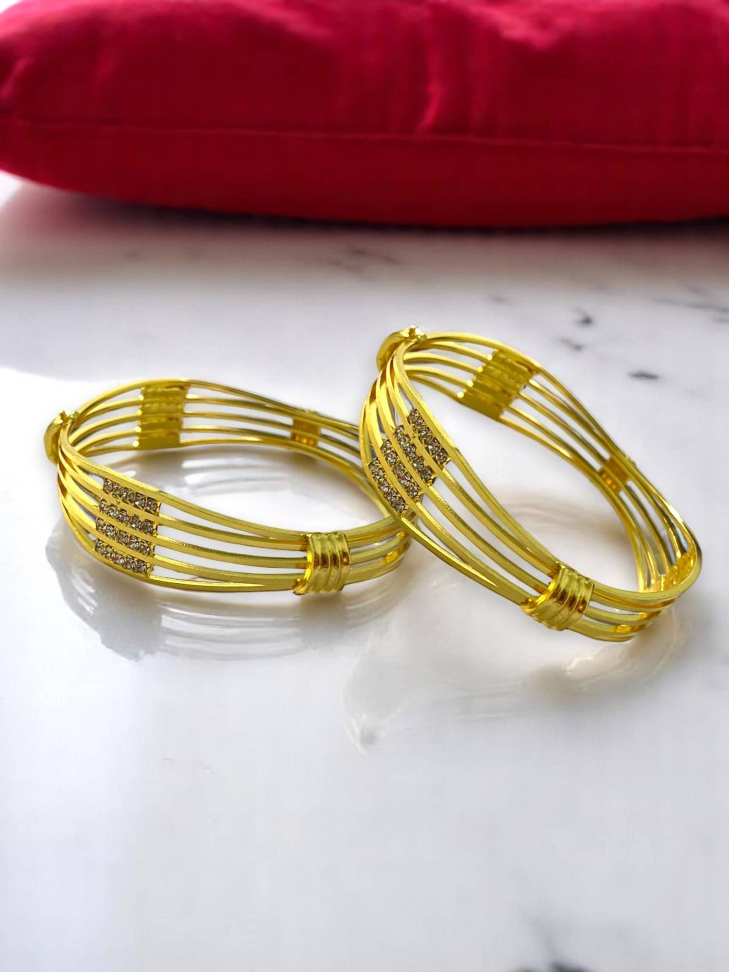 AARTISAI Yellow Bangle Set ( Pack of 1 ) AARTISAI Yellow Bangle Set ( Pack of 1 )