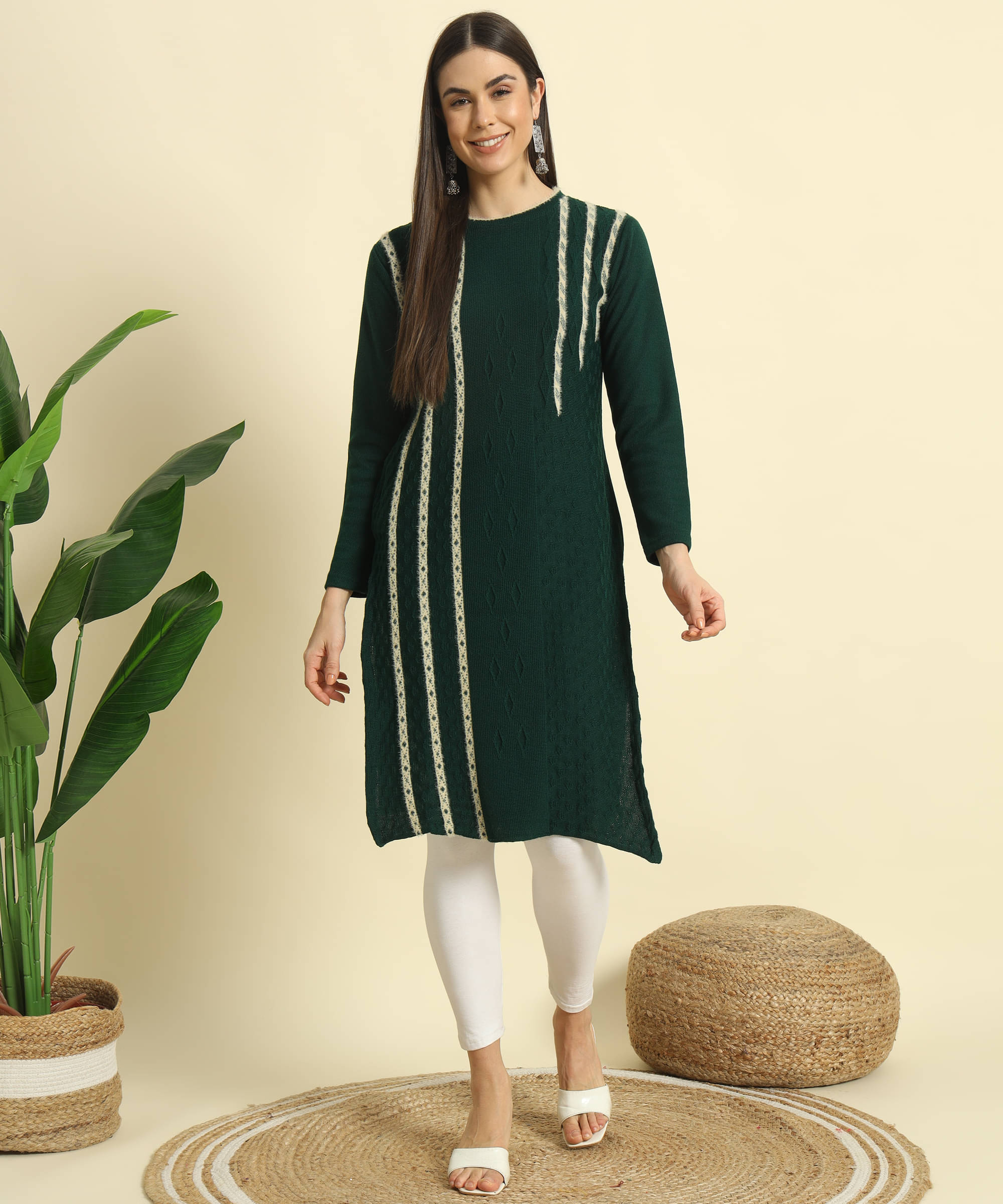     			Canblar Women's Woollen Self Design Straight Kurti - ( Green )