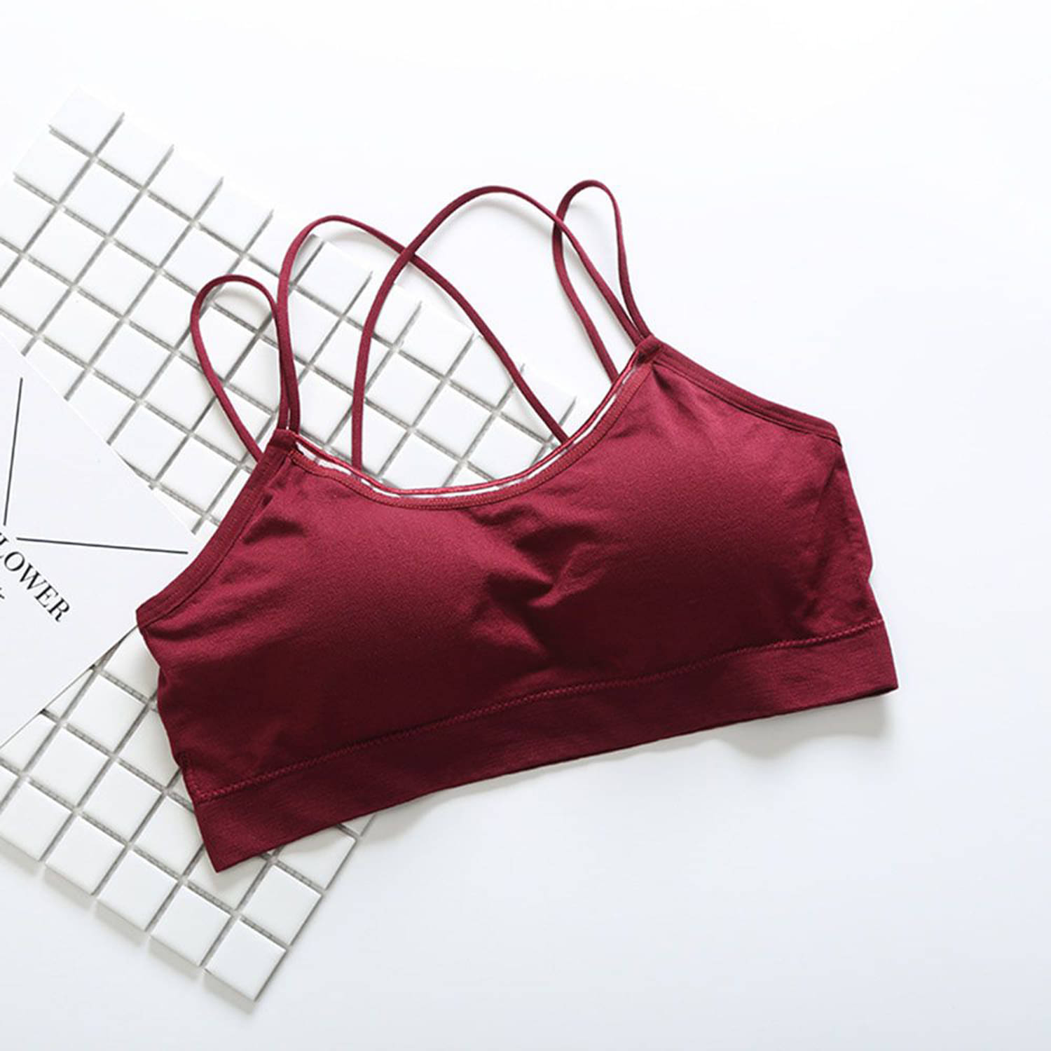 O'Womaniyah Pack of 1 Cotton Lightly Padded Tube Bra For Women ( Maroon ) O'Womaniyah Pack of 1 Cotton Lightly Padded Tube Bra For Women ( Maroon )