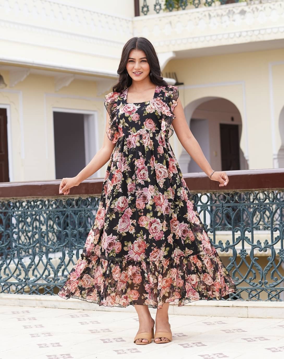 Yash Gallery Women's Chiffon Printed Maxi ( Black ) Yash Gallery Women's Chiffon Printed Maxi ( Black )