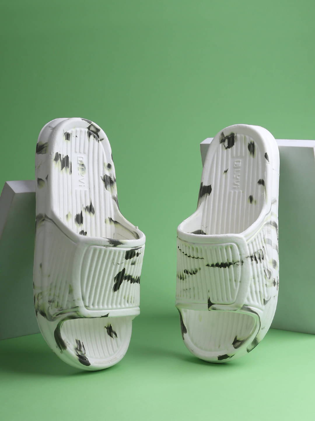     			lyvi Off White Men's Slide Flip Flop