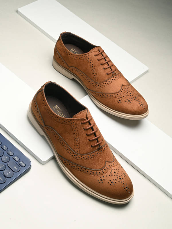     			BIZZARO Casual Brogues Shoes Tan Men's Outdoor Shoes