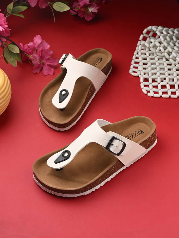     			BIZZARO White Women's Flats