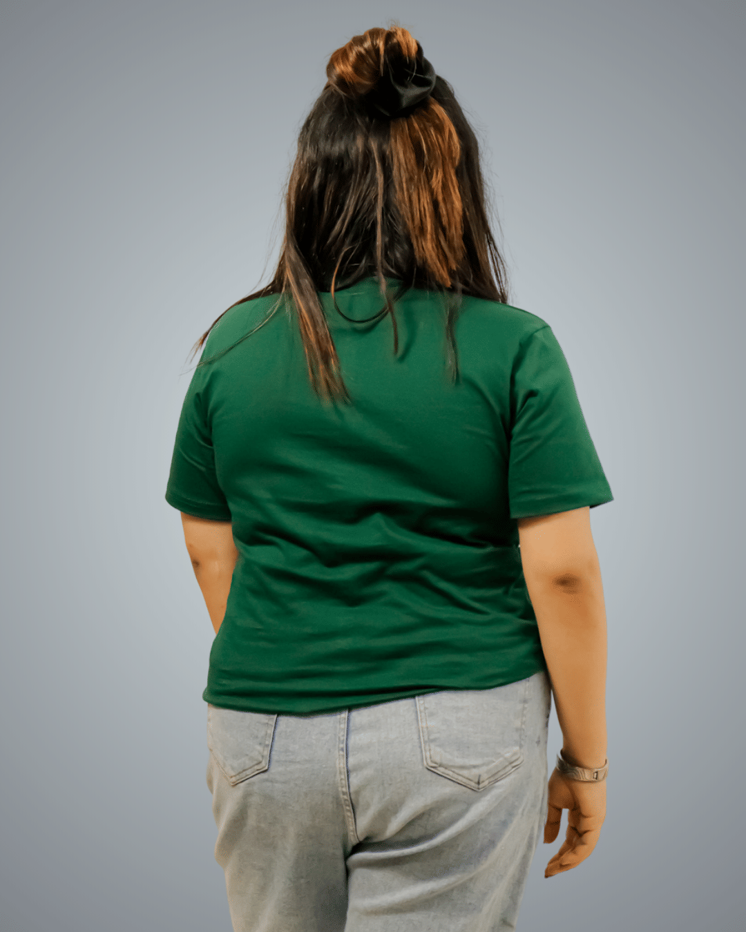     			BlendCulture Women Cotton Solid Regular Round Neck T-Shirt ( Bottle Green )