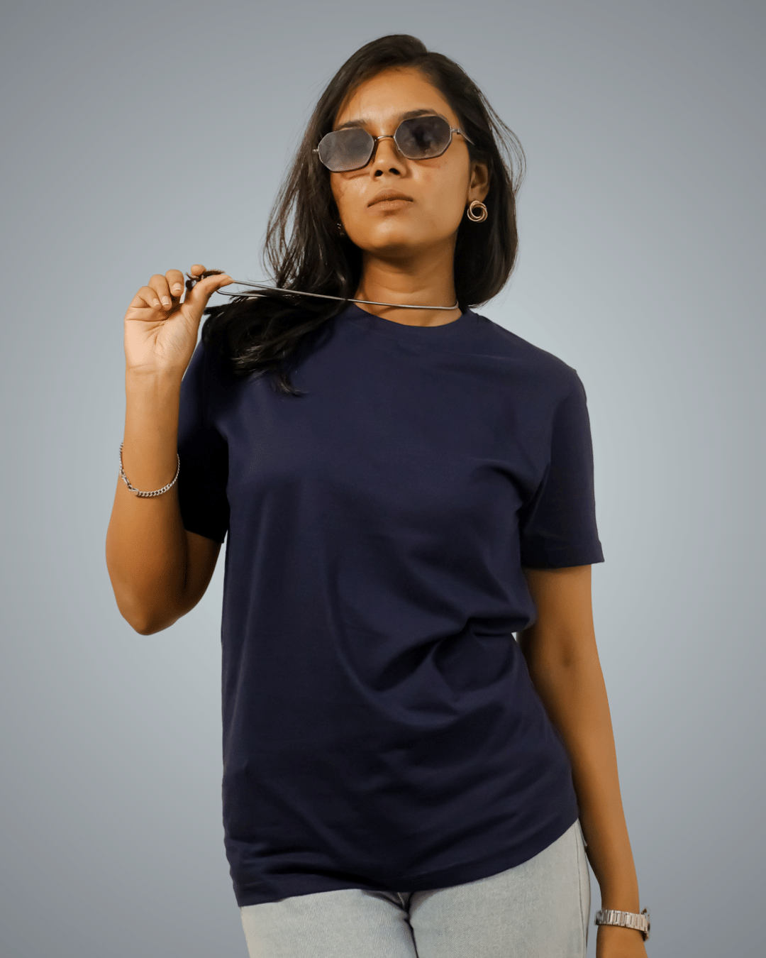 BlendCulture Women Cotton Solid Regular Round Neck T-Shirt ( Navy Blue ) BlendCulture Women Cotton Solid Regular Round Neck T-Shirt ( Navy Blue )