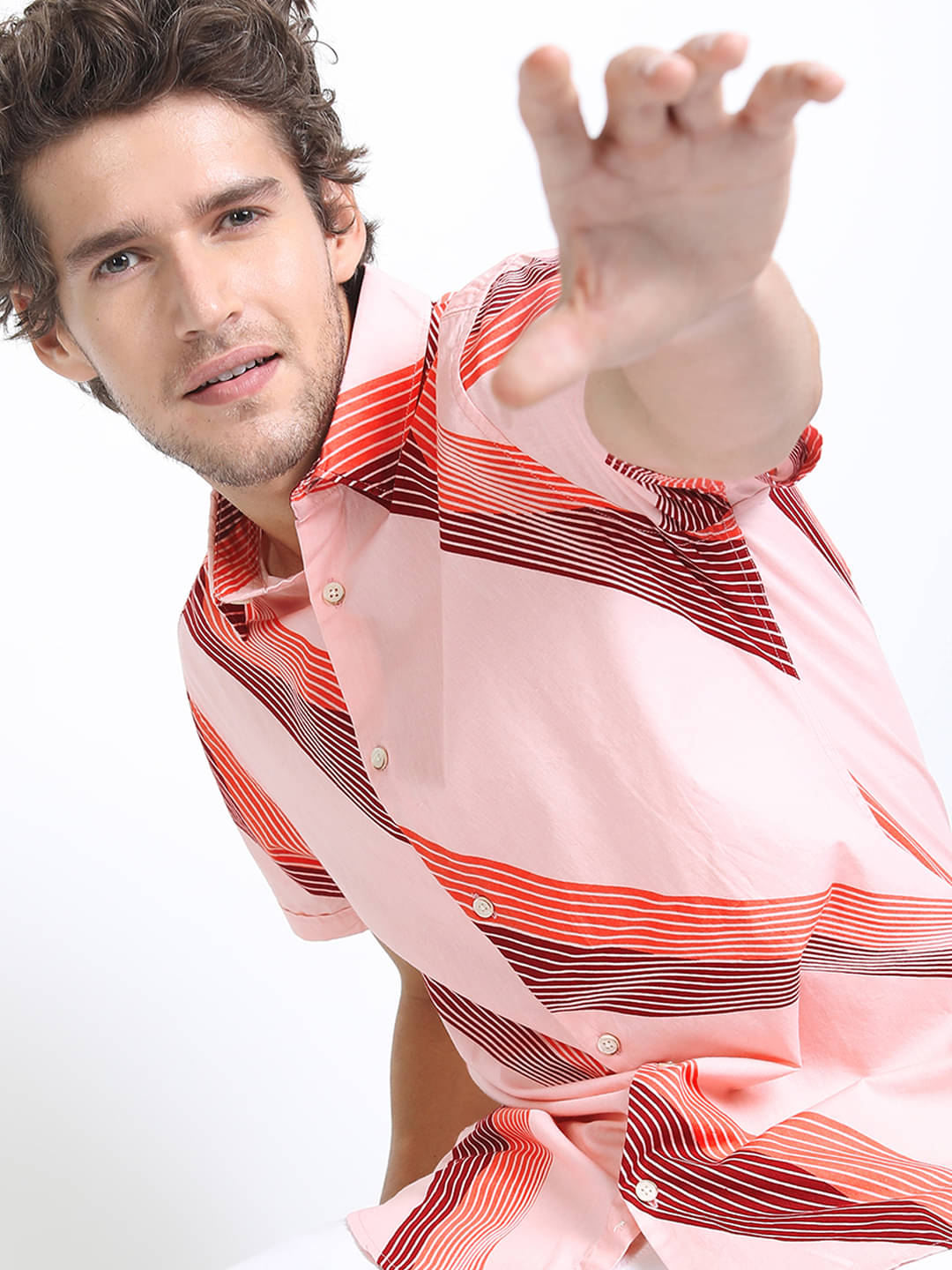 Highlander 100% Cotton Slim Fit Printed Half Sleeves Men's Casual Shirt - Multicolor ( Pack of 1 )     			Highlander 100% Cotton Slim Fit Printed Half Sleeves Men's Casual Shirt - Multicolor ( Pack of 1 )