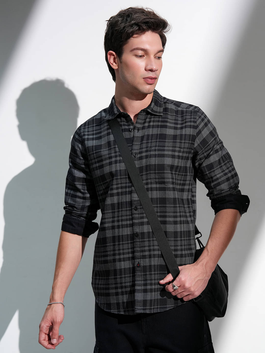     			Locomotive 100% Cotton Woven Slim Fit Checks Full Sleeves Men's Casual Shirt - Multicolor ( Pack of 1 )