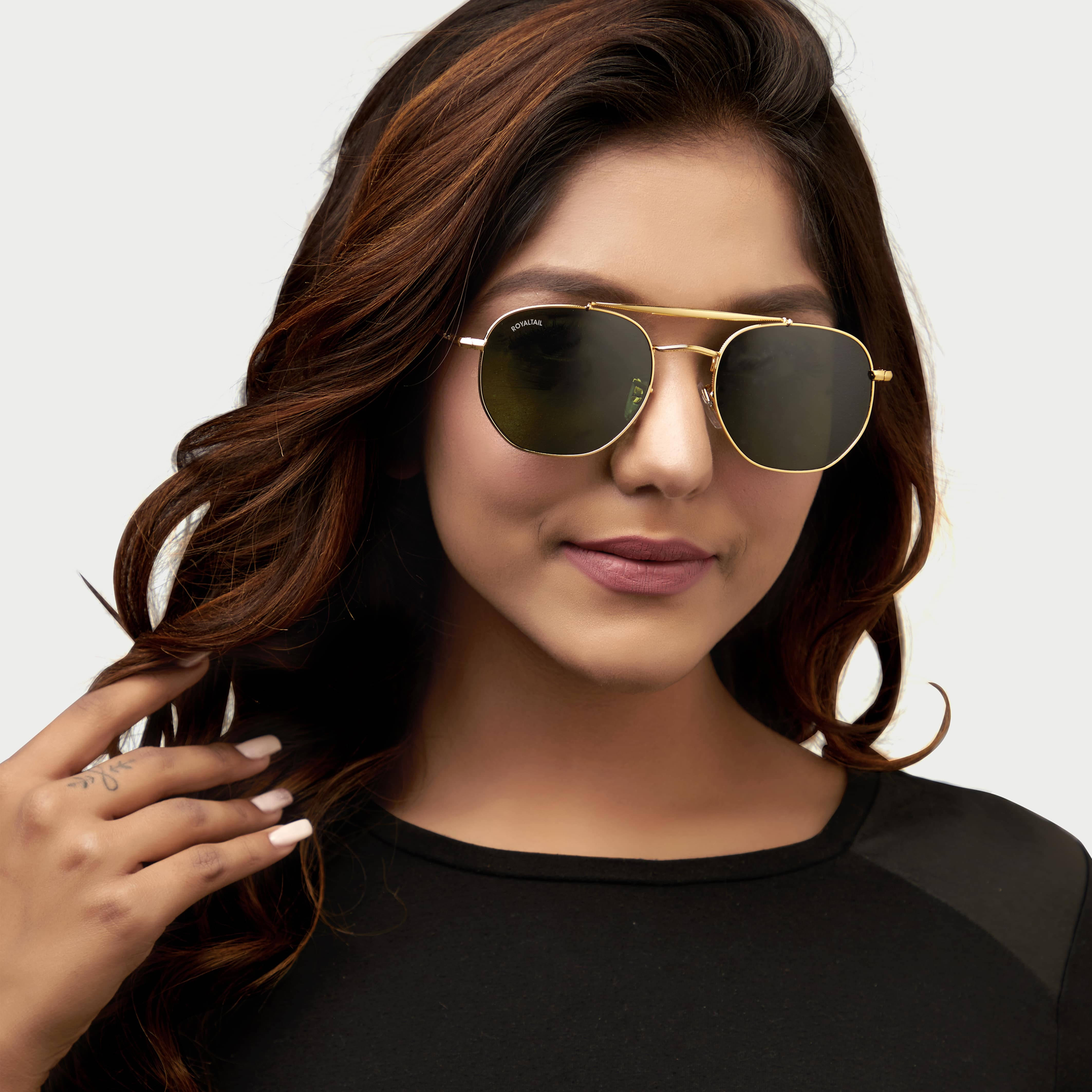 ROYALTAIL Gold Round Sunglasses ( Pack of 1 )     			ROYALTAIL Gold Round Sunglasses ( Pack of 1 )