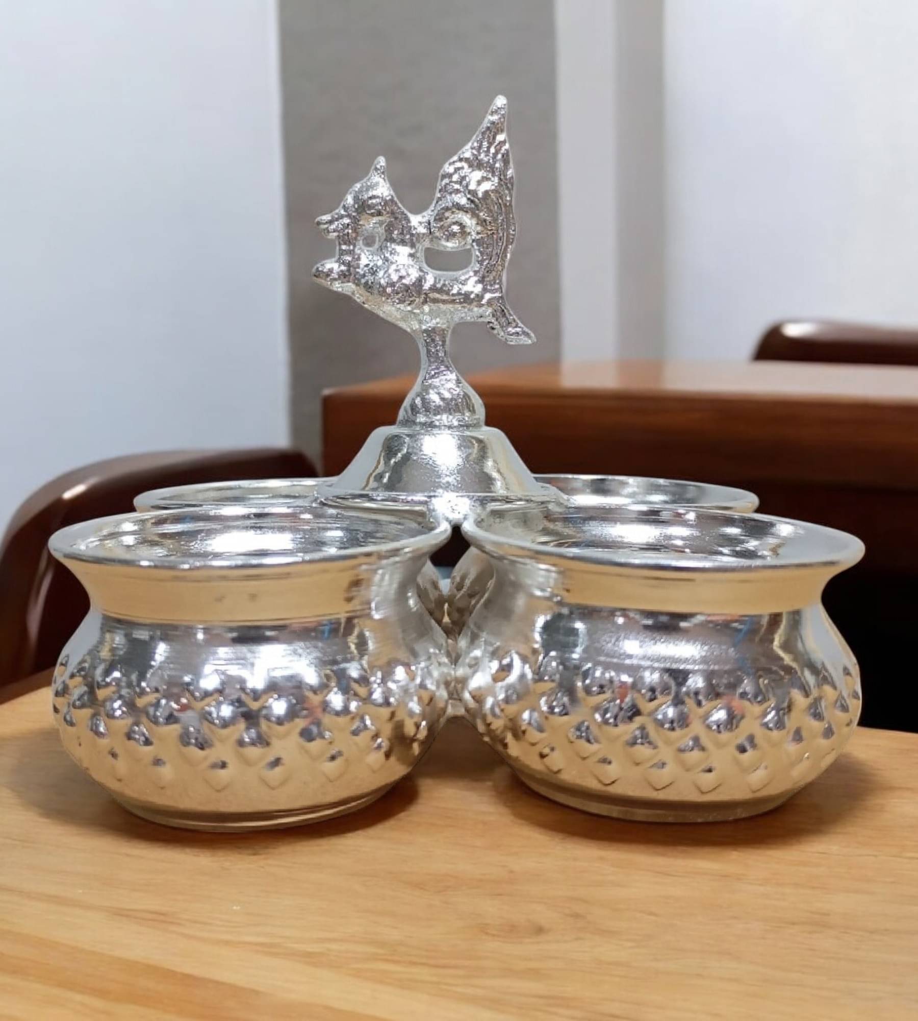     			Sigaram Kumkum stone 1 ( Pack of 1 )