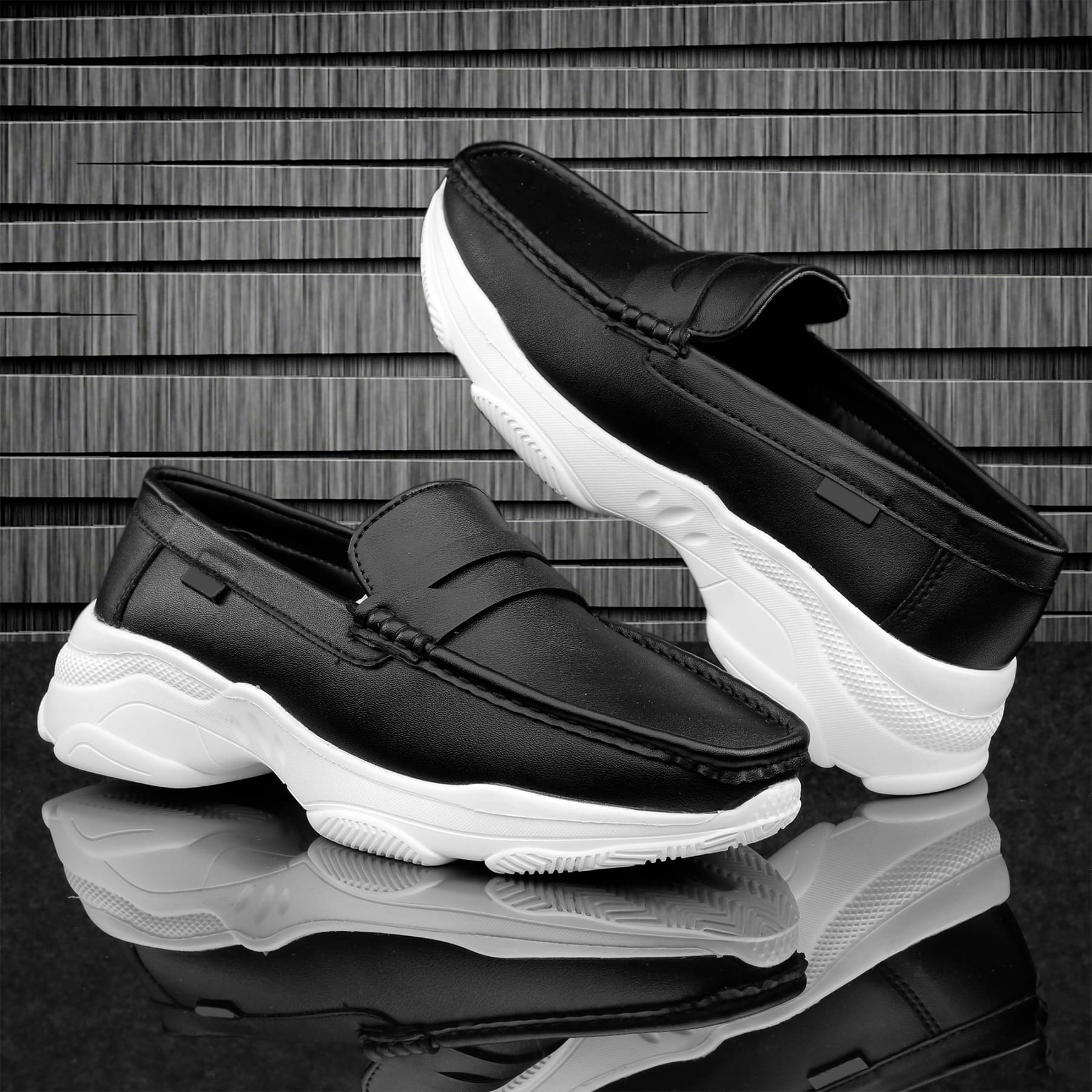    			YUVRATO BAXI Casual Slipon Loafer Multicolor Men's Slip-on Shoes