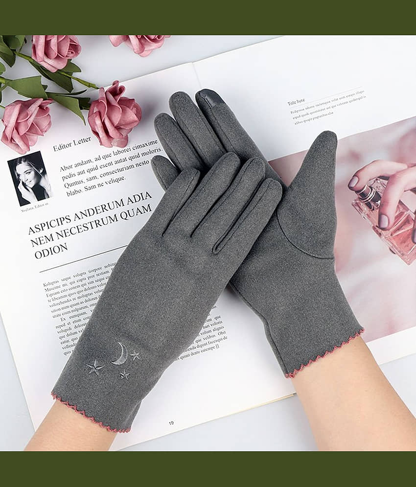 Babji Gray Women's Woollen Gloves ( Pack of 1 ) - Dupattas & Shawls | Buy online on ZillyBuy