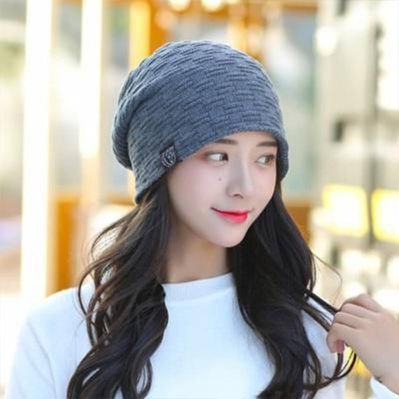     			Babji Gray Woollen Women's Cap ( Pack of 1 )