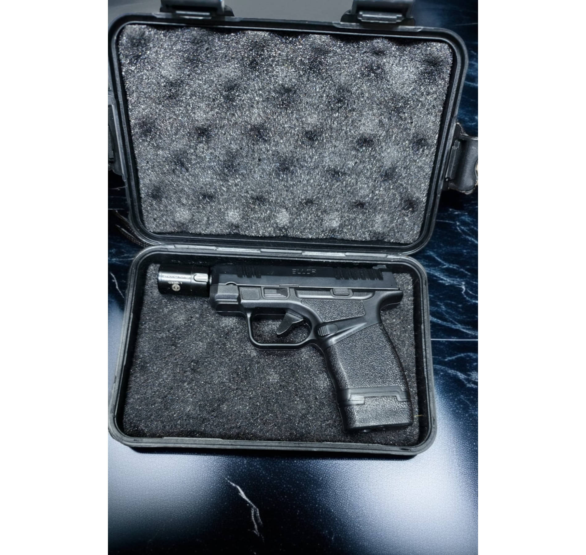 JGG JAIN GIFT GALLERY Black Cigaratte Lighter ( Pack of 1 ) JGG JAIN GIFT GALLERY Black Cigaratte Lighter ( Pack of 1 )