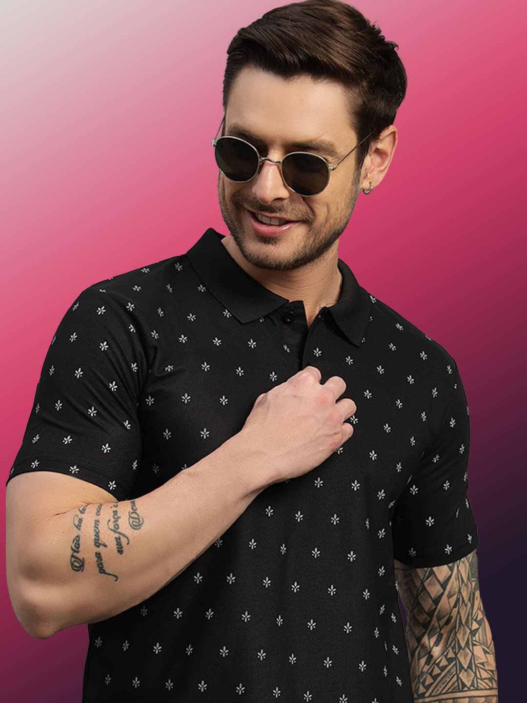     			TIMBER HITCH Men Cotton Blend Regular Fit Printed Polo T Shirt ( Black )