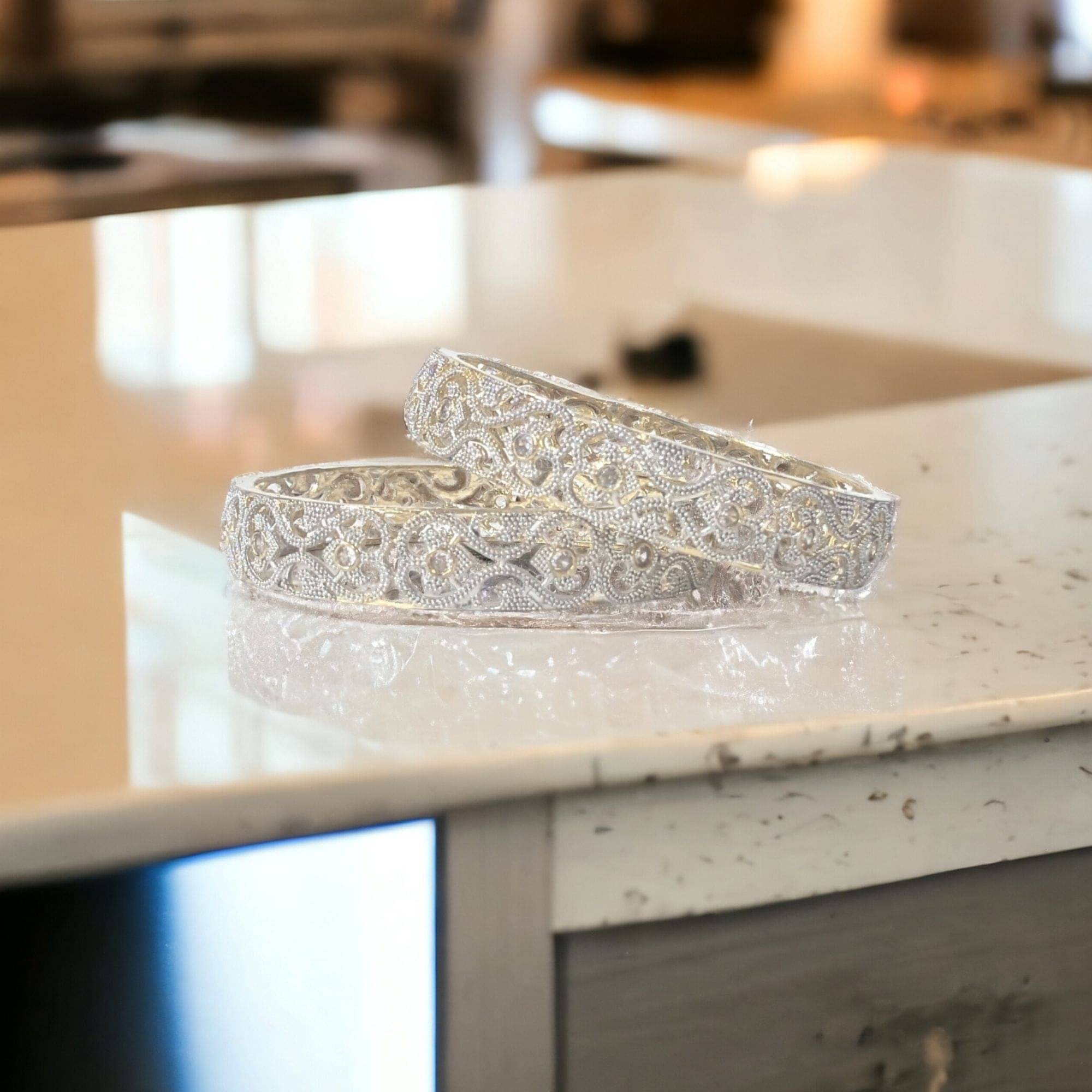     			AanyaCentric Multicolor Bangle Set ( Pack of 1 )