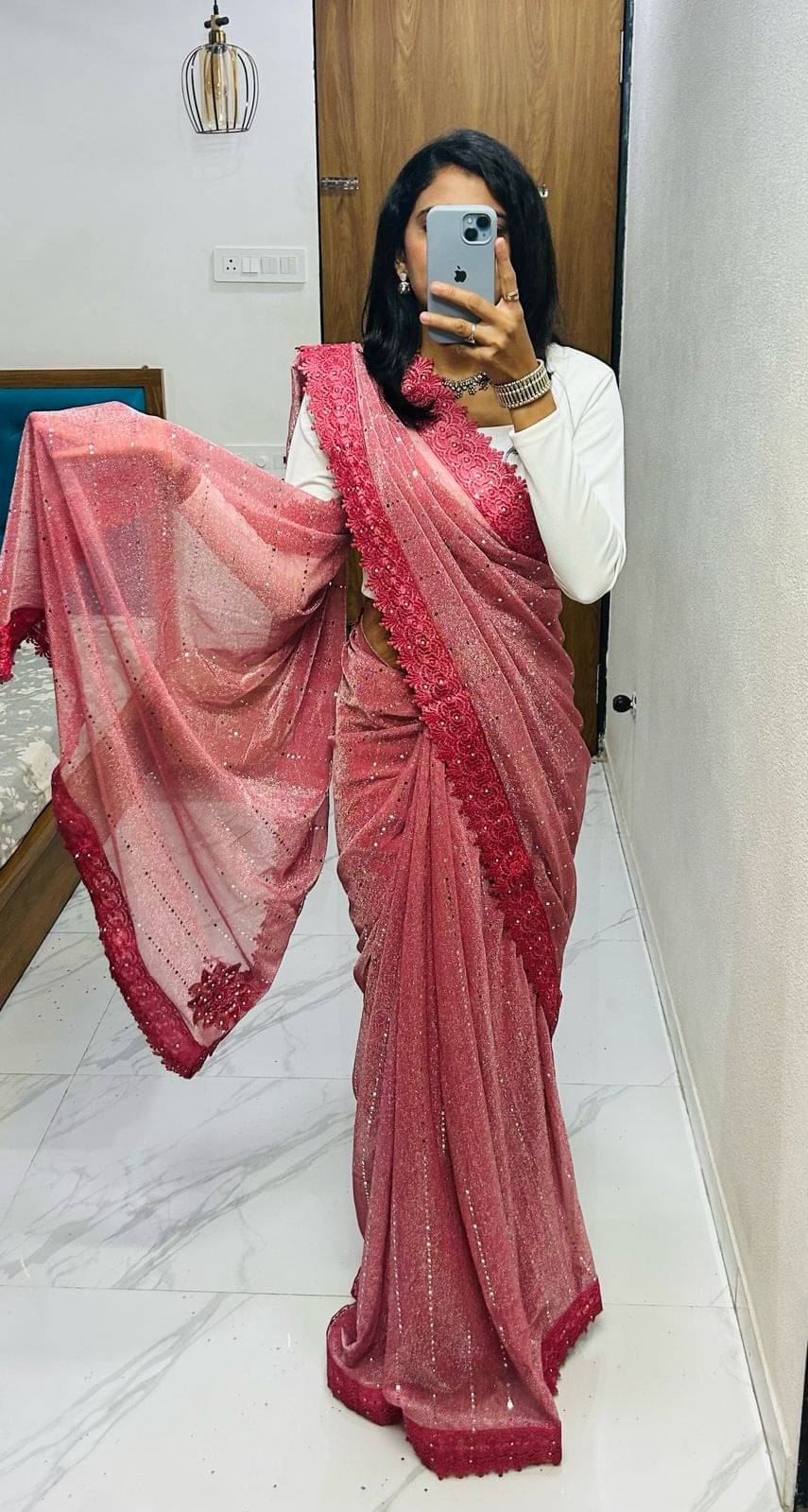 HR Enterprise Lycra Embellished Saree With Unstitched Blouse Piece ( Maroon ) HR Enterprise Lycra Embellished Saree With Unstitched Blouse Piece ( Maroon )