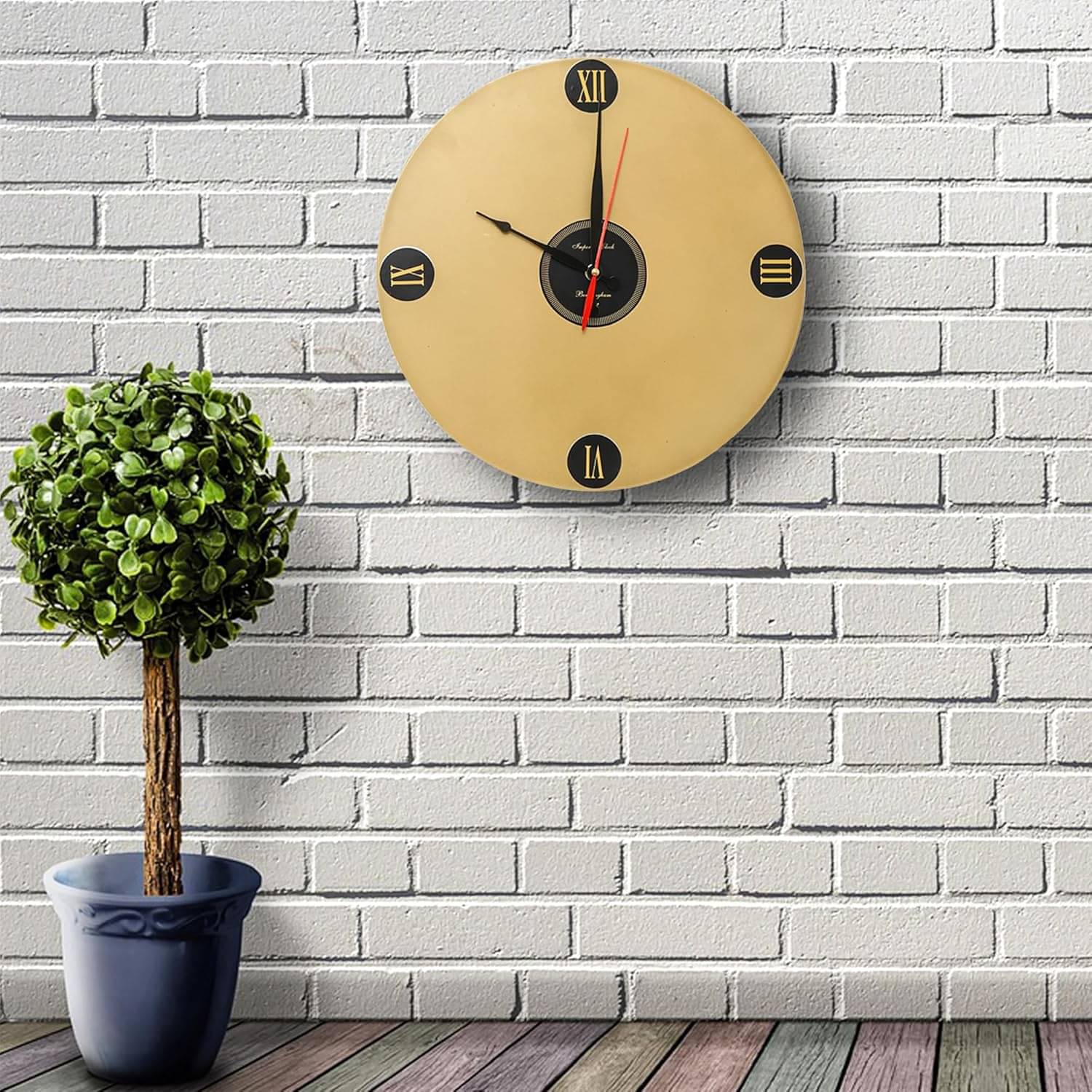     			Velgo Hub Circular Analog Wall Clock
