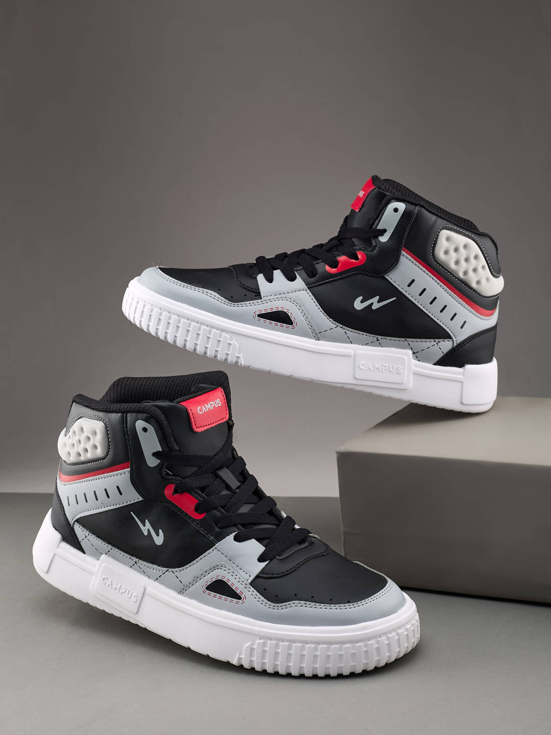     			Campus OG-15 Black Men's Sneakers