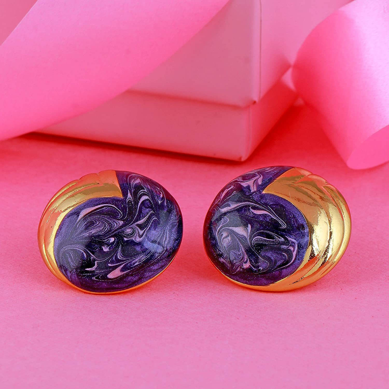     			Estele Blue Stud Earrings ( Pack of 1 )